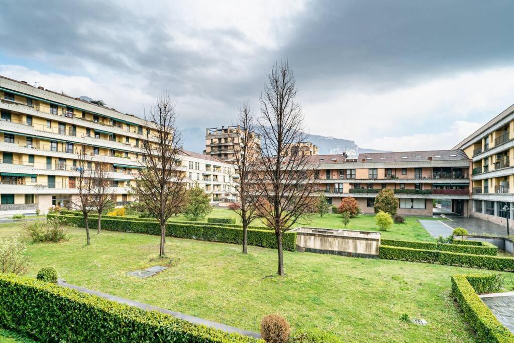 Broletto Park Apartment - Affitti Brevi Italia 레코 외부 사진
